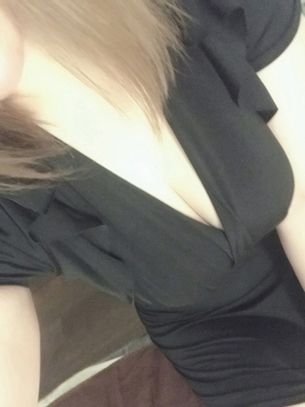 七瀬　葵