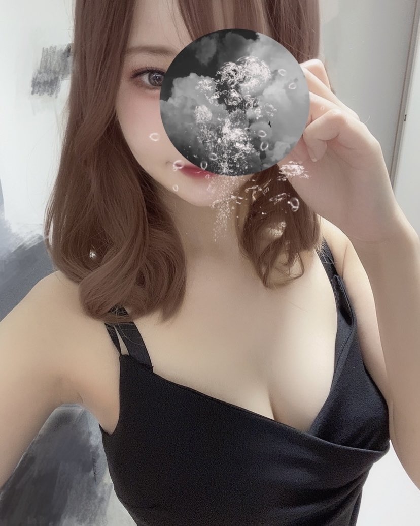 南かれん