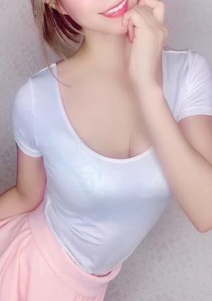秋山ゆえ