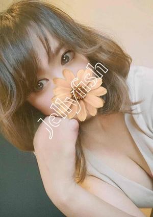林あみ