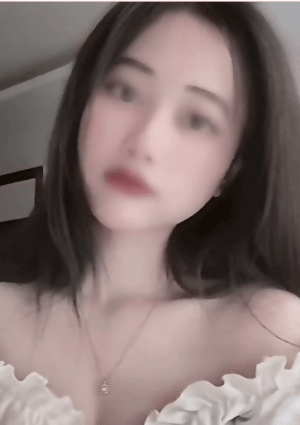ユミ
