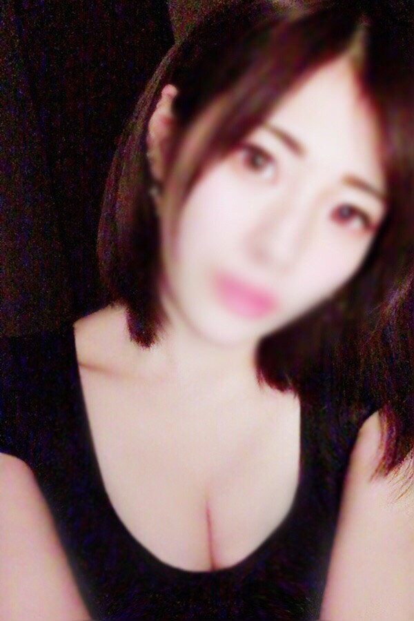 衣更りつ画像1