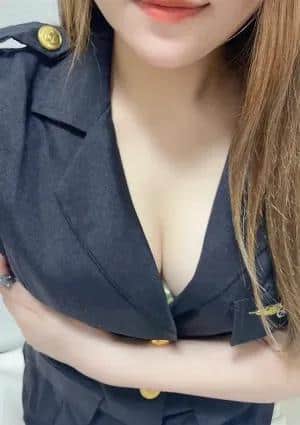 神山りな