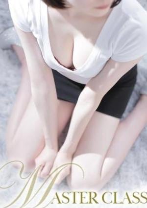 篠原 あやめ