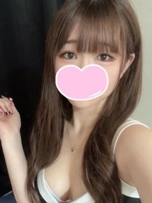 ヒトミ