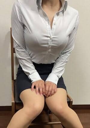茉莉恵（まりえ）