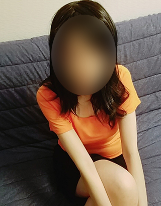 中村　詩織