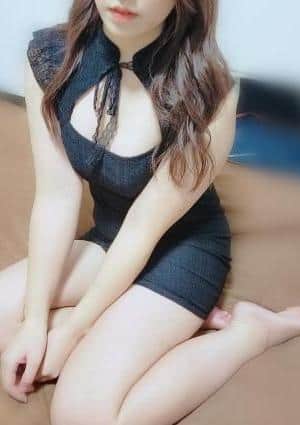 牧野あみ