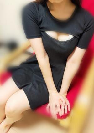 長尾　みあ