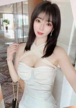 やや