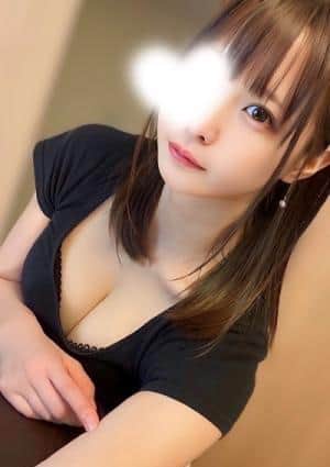 片瀬　えま画像2